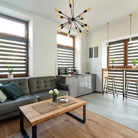 Neo Unique & Bright Apartments, Free Parking, 15Min Old Town & Kazimierz - By Homelike Krakow Cracóvia Exterior foto