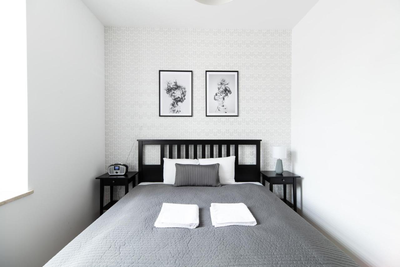 Neo Unique & Bright Apartments, Free Parking, 15Min Old Town & Kazimierz - By Homelike Krakow Cracóvia Exterior foto