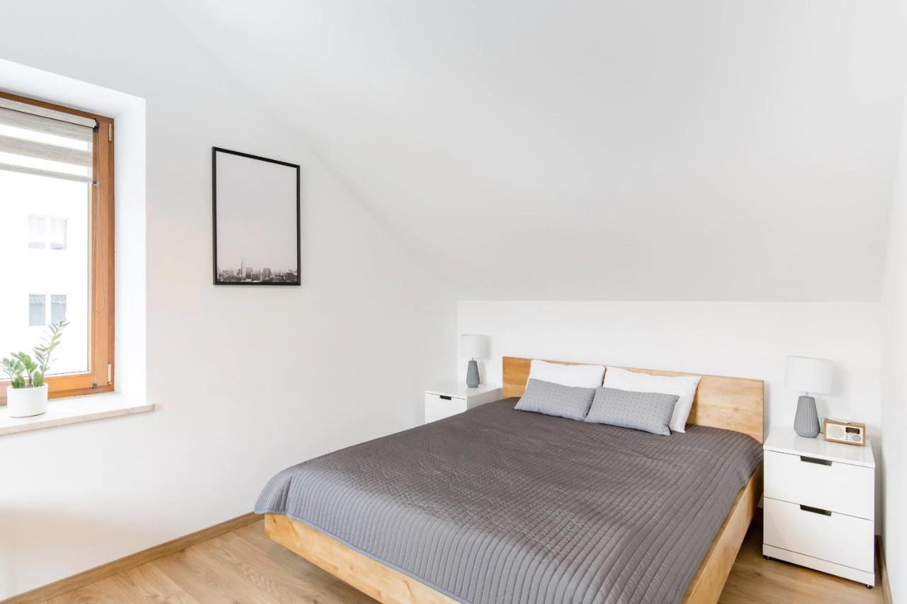Neo Unique & Bright Apartments, Free Parking, 15Min Old Town & Kazimierz - By Homelike Krakow Cracóvia Exterior foto