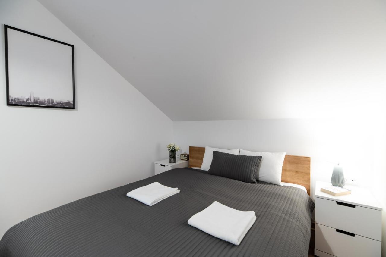 Neo Unique & Bright Apartments, Free Parking, 15Min Old Town & Kazimierz - By Homelike Krakow Cracóvia Exterior foto