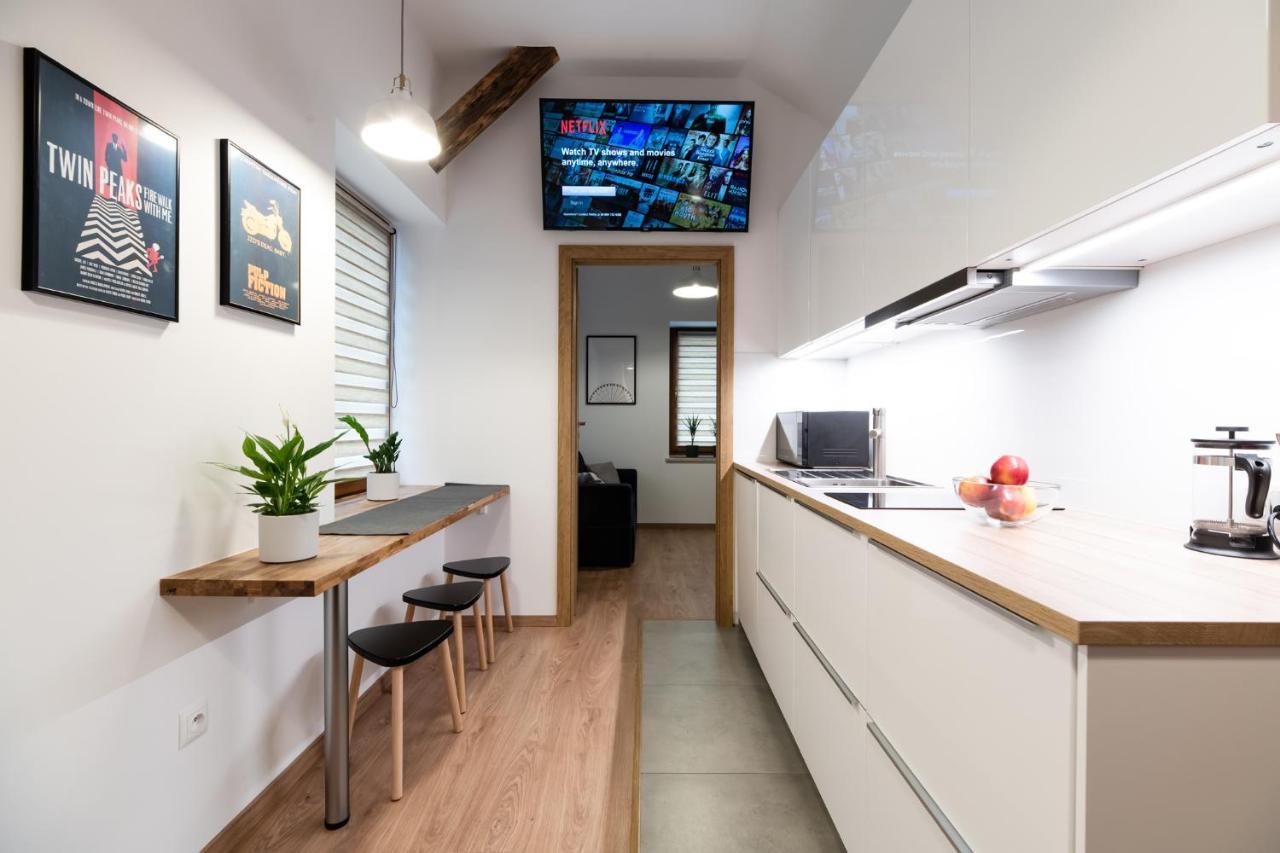 Neo Unique & Bright Apartments, Free Parking, 15Min Old Town & Kazimierz - By Homelike Krakow Cracóvia Exterior foto